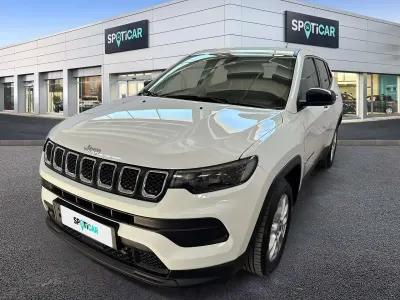Usata Jeep Compass Night Eagle 131 CV (96 kW) 2022 Bianco SUV