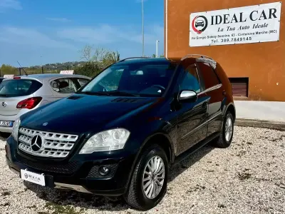Usata Mercedes ML320 Premium 224 CV (164 kW) 2009 Nero SUV