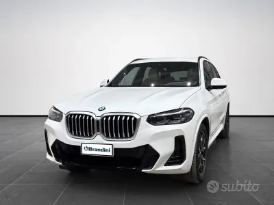 Usata BMW X3 M Sport 190 CV (139 kW) 2023 Alpinweiss iii pastello SUV
