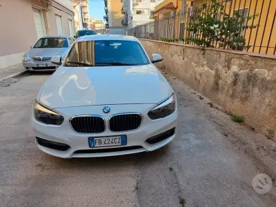 Usata BMW 118 150 CV (110 kW) 2015 Bianco Utilitaria