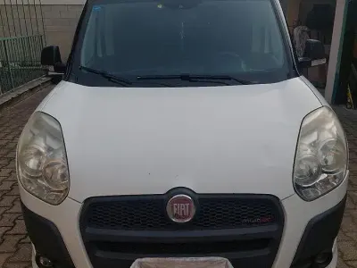 Usata Fiat Doblò 135 CV (99 kW) 2011 Bianco Monovolume