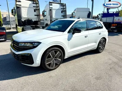 Usata VW Touareg R 462 CV (339 kW) 2023 Bianco SUV