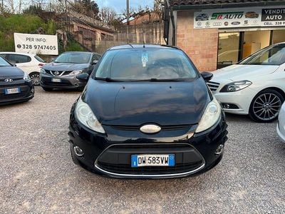 Usata Ford Fiesta Titanium 96 CV (70 kW) 2009 Nero Utilitaria
