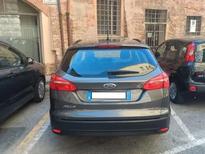 Usata Ford Focus Titanium S 120 CV (88 kW) 2016 Grigio Station wagon