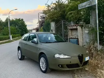 Usata Alfa Romeo 147 116 CV (85 kW) 2005 Utilitaria