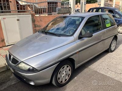 Usata Lancia Ypsilon 1998 Grigio Utilitaria