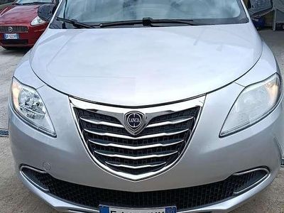 Usata Lancia Ypsilon S 69 CV (50 kW) 2011 Argento Utilitaria