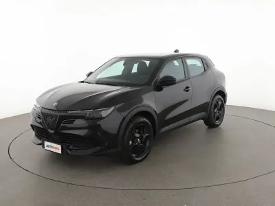 Usata Alfa Romeo Junior 136 CV (100 kW) 2025 Nero SUV