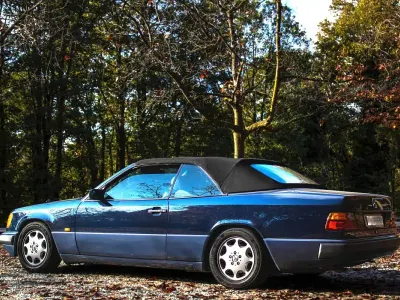 Usata Mercedes 300 220 CV (161 kW) 1994 Blu/azzurro Cabrio