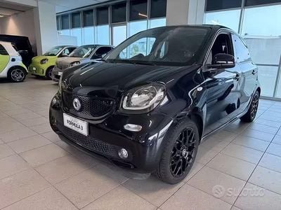Usata Smart ForFour Passion 90 CV (66 kW) 2018 Nero Utilitaria