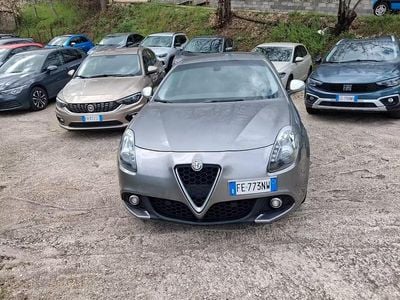 Usata Alfa Romeo Giulietta Super 120 CV (88 kW) 2016 Grigio Utilitaria