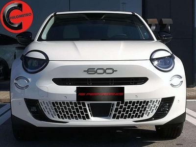 Bianco Nuova 2025 Fiat 600 La Prima SUV | 29.900 €