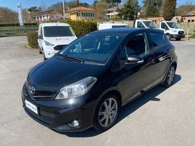 usata Toyota Yaris 1.D-4D 5 porte Style del 2012 usata a Perugia