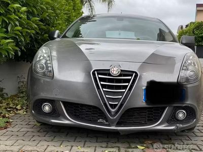 Usata Alfa Romeo Giulietta Business 105 CV (77 kW) 2015 Grigio Utilitaria