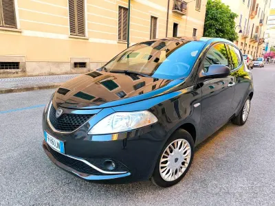 Usata Lancia Ypsilon