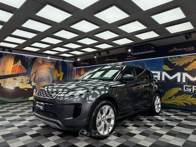 Begagnad Land Rover Range Rover evoque SE 163 HK (119 kW) 2022 Svart SUV