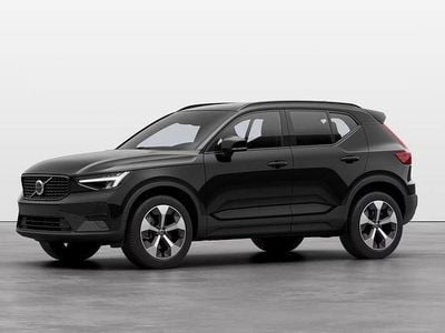 Usata Volvo XC40 Plus 163 CV (119 kW) 2024 Verde SUV