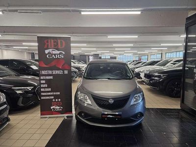 Usata Lancia Ypsilon Silver 69 CV (50 kW) 2020 Grigio Utilitaria