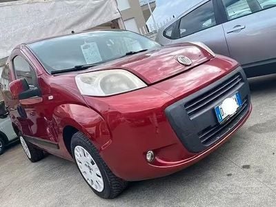 Begagnad Fiat Qubo Trekking 75 HK (55 kW) 2009 Röd Minibuss