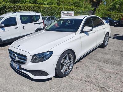 Usata Mercedes E200 Executive 150 CV (110 kW) 2017 Bianco Berlina