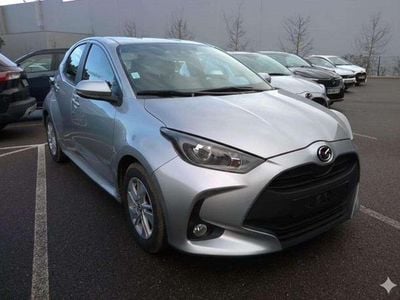 Solar silver Usata 2023 Mazda 2 Berlina | 16.990 € (Buon prezzo)