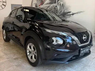Usata Nissan Juke N-Connecta 114 CV (83 kW) 2022 Nero SUV