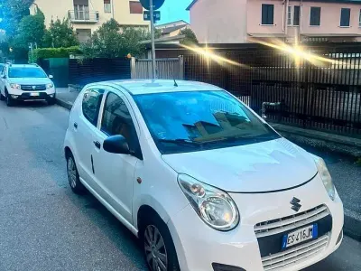Usata Suzuki Alto 54 CV (39 kW) 2013 Bianco Utilitaria