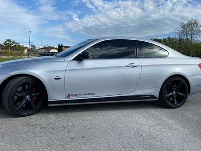 usata BMW 330 330 d Coupe Aut.