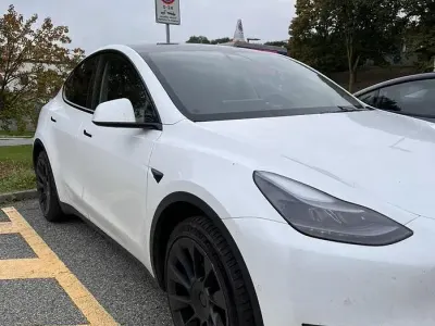 Usata Tesla Model Y 152 kW (208 CV) 2022 Bianco SUV