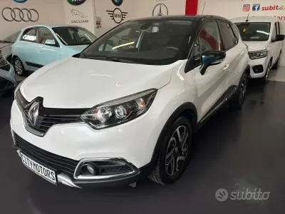 Usata Renault Captur Iconic 110 CV (80 kW) 2017 Bianco SUV