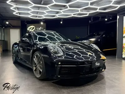 Usata Porsche 911 Carrera 4 385 CV (283 kW) 2020 Nero Coupé