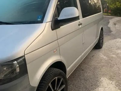 Begagnad VW Transporter 140 HK (102 kW) 2010 Grå Van