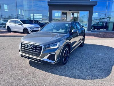 Usata Audi Q2 S-line plus 150 CV (110 kW) 2022 Grigio scuro SUV