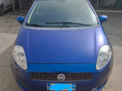 Usata Fiat Grande Punto 65 CV (47 kW) 2007 Blu Utilitaria