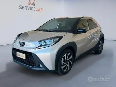 Usata Toyota Aygo X Lounge 72 CV (52 kW) 2025 Giallo SUV