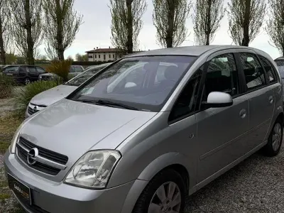 Usata Opel Meriva 125 CV (91 kW) 2005 Grigio Monovolume
