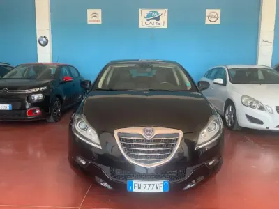 Usata Lancia Delta 119 CV (87 kW) 2014 Nero Utilitaria