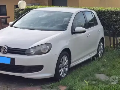 Usata VW Golf VI Edition 122 CV (89 kW) 2011 Bianco Utilitaria