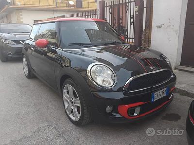 Usata Mini Cooper D 2010 Nero Utilitaria