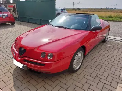Usata Alfa Romeo Spider Lusso 192 CV (141 kW) 1996 Rosso Cabrio