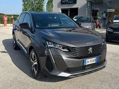 Brugt Peugeot 3008 Allure 131 HK (96 kW) 2023 Grå SUV