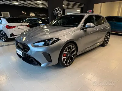 Usata BMW 118 M Sport 150 CV (110 kW) 2025 Grigio Utilitaria