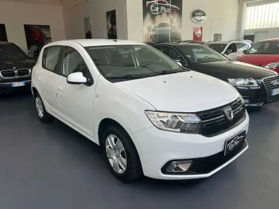 Usata Dacia Sandero 73 CV (53 kW) 2019 Bianco Berlina