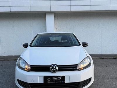 Usata VW Golf VI 80 CV (58 kW) 2011 Bianco Utilitaria