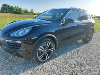 Usata Porsche Cayenne Sport 245 CV (180 kW) 2011 Nero SUV