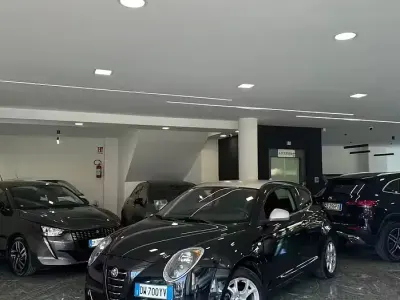 Usata Alfa Romeo MiTo Distinctive 120 CV (88 kW) 2009 Nero Utilitaria