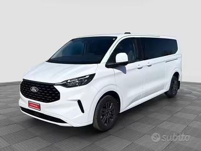 Usata Ford Tourneo Custom Titanium 170 CV (125 kW) 2025 Bianco Furgone