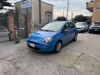 Usata Fiat Punto 95 CV (69 kW) 2018 Blu Utilitaria
