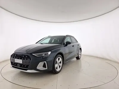 Usata Audi A3 Advanced Plus 150 CV (110 kW) 2025 Grigio manhattan metallizzato Berlina
