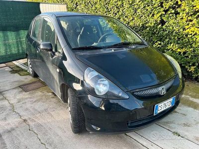 usata Honda Jazz Neopatentati